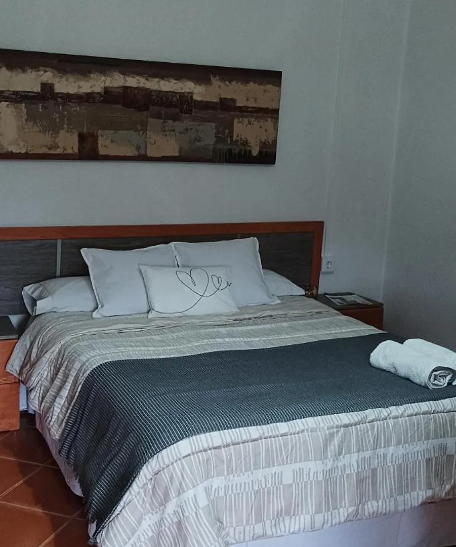 בית הארחה קזאיה דה לה סיירה 	Casa El Azahin